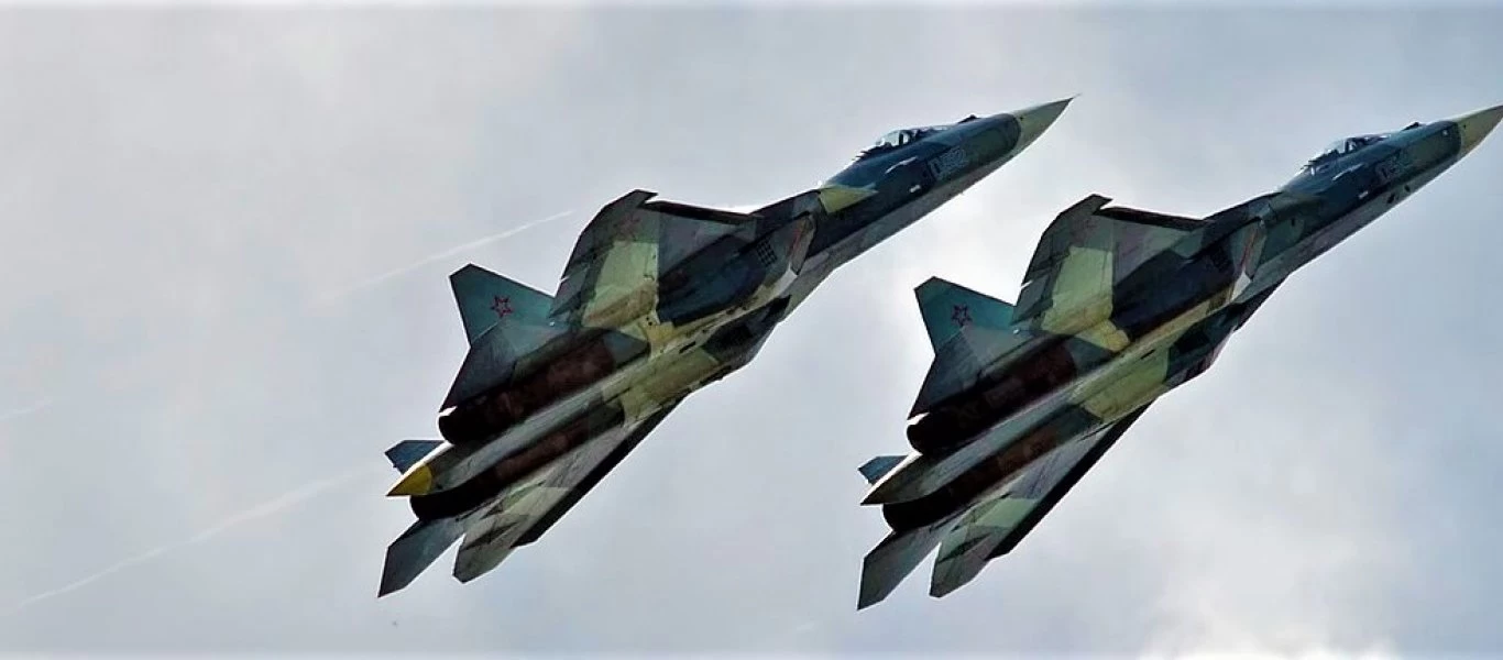 Σε μαζική παραγωγή εισήλθε το Su-57 - Σε υπηρεσία τον Ιούνιο του 2021 (βίντεο)